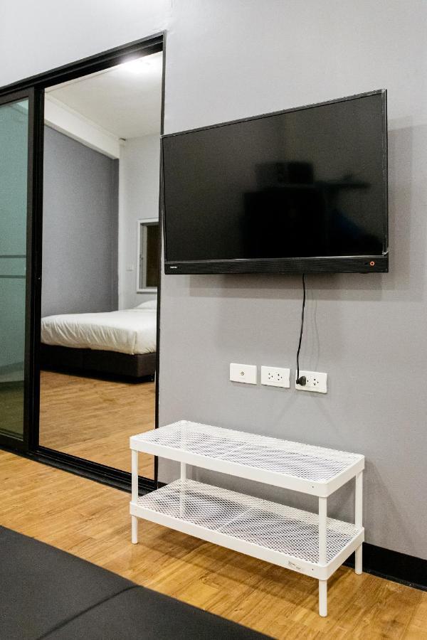 Pangsapuri U4 Large 2 Bed Full Kitchen 200m To Bts Bangkok